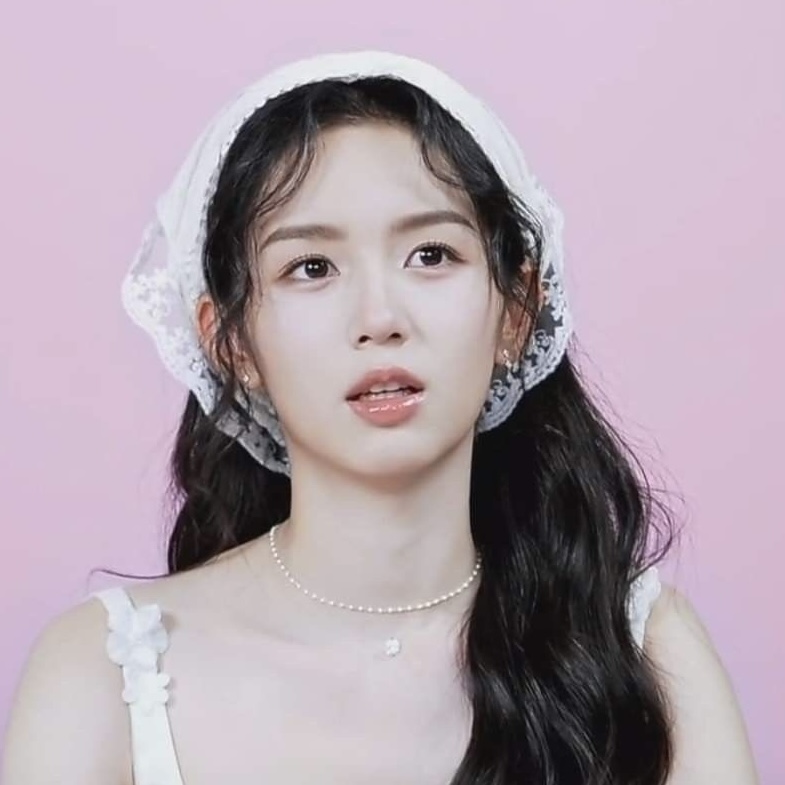 اسکارف عروسکی